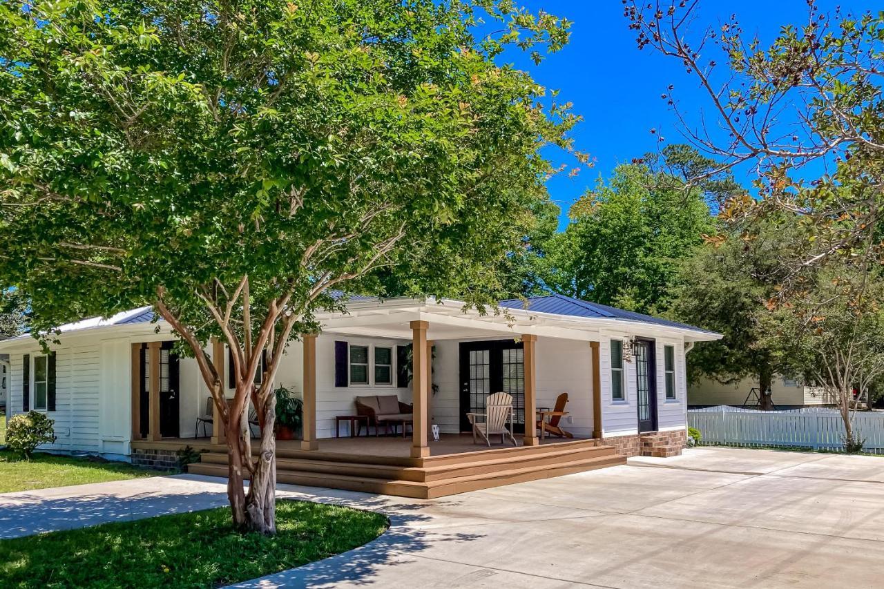 Little River Waterway Cottage Retreat Exterior photo