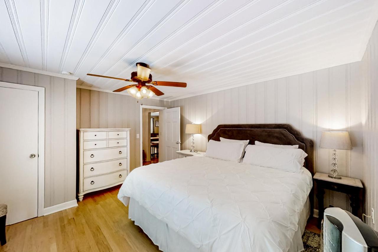 Little River Waterway Cottage Retreat Exterior photo